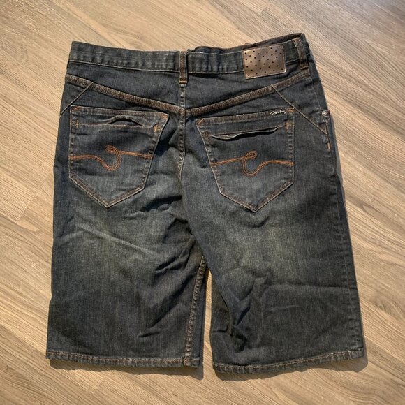 CIRCA Jean Shorts, NEVER WORN, Dark distressed look denim. Relaxed Fit, Men's 32 - Picture 6 of 6